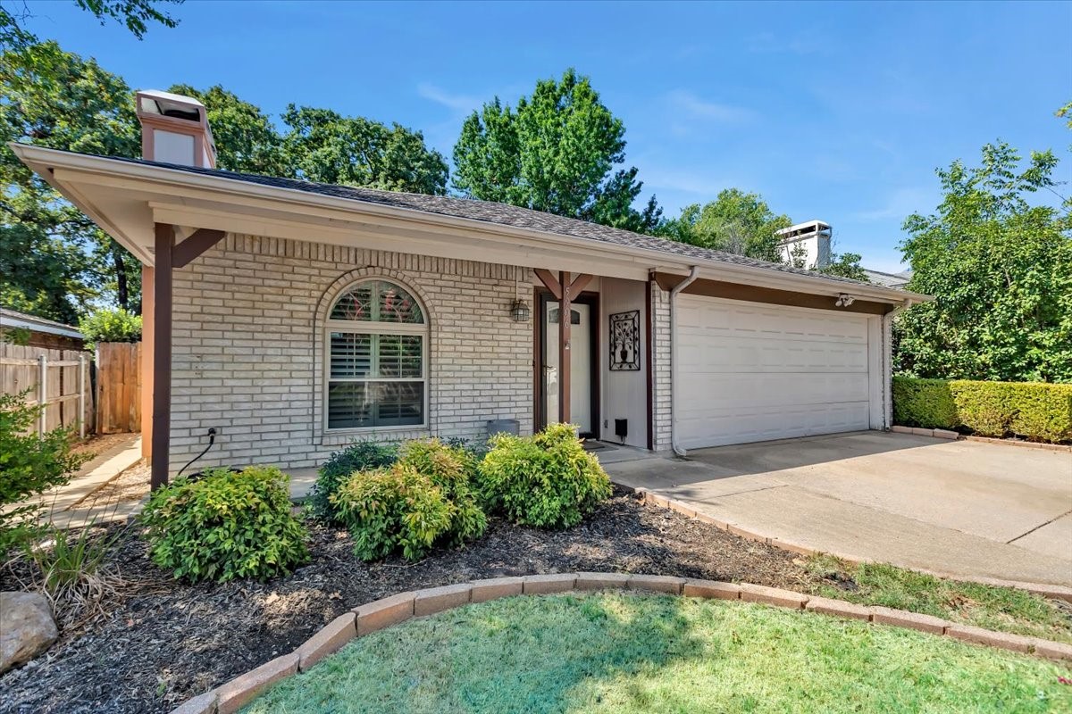 5906 Santa Fe Drive