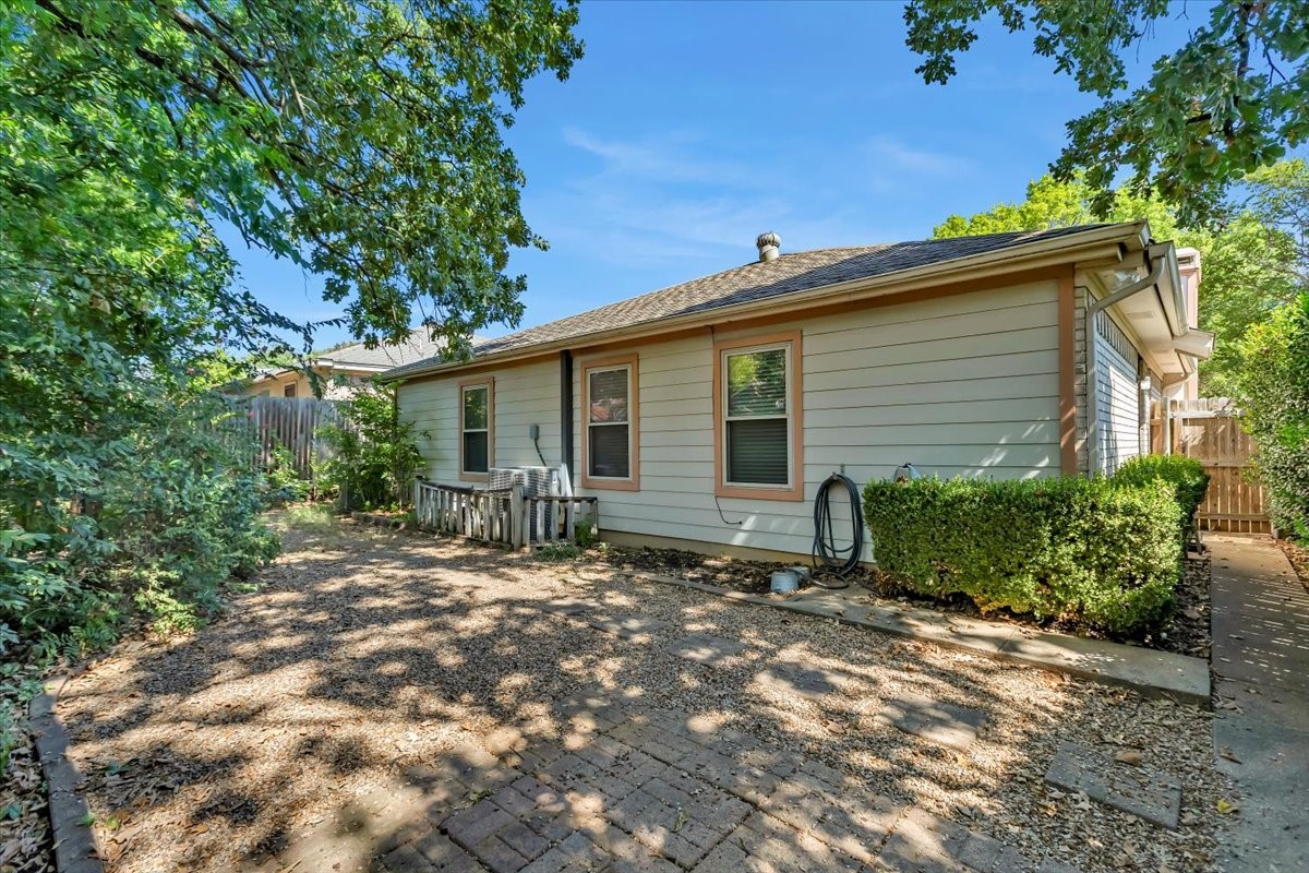 5906 Santa Fe Drive