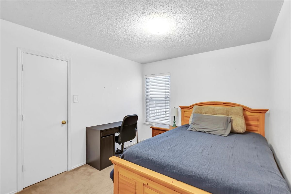 5906 Santa Fe Drive