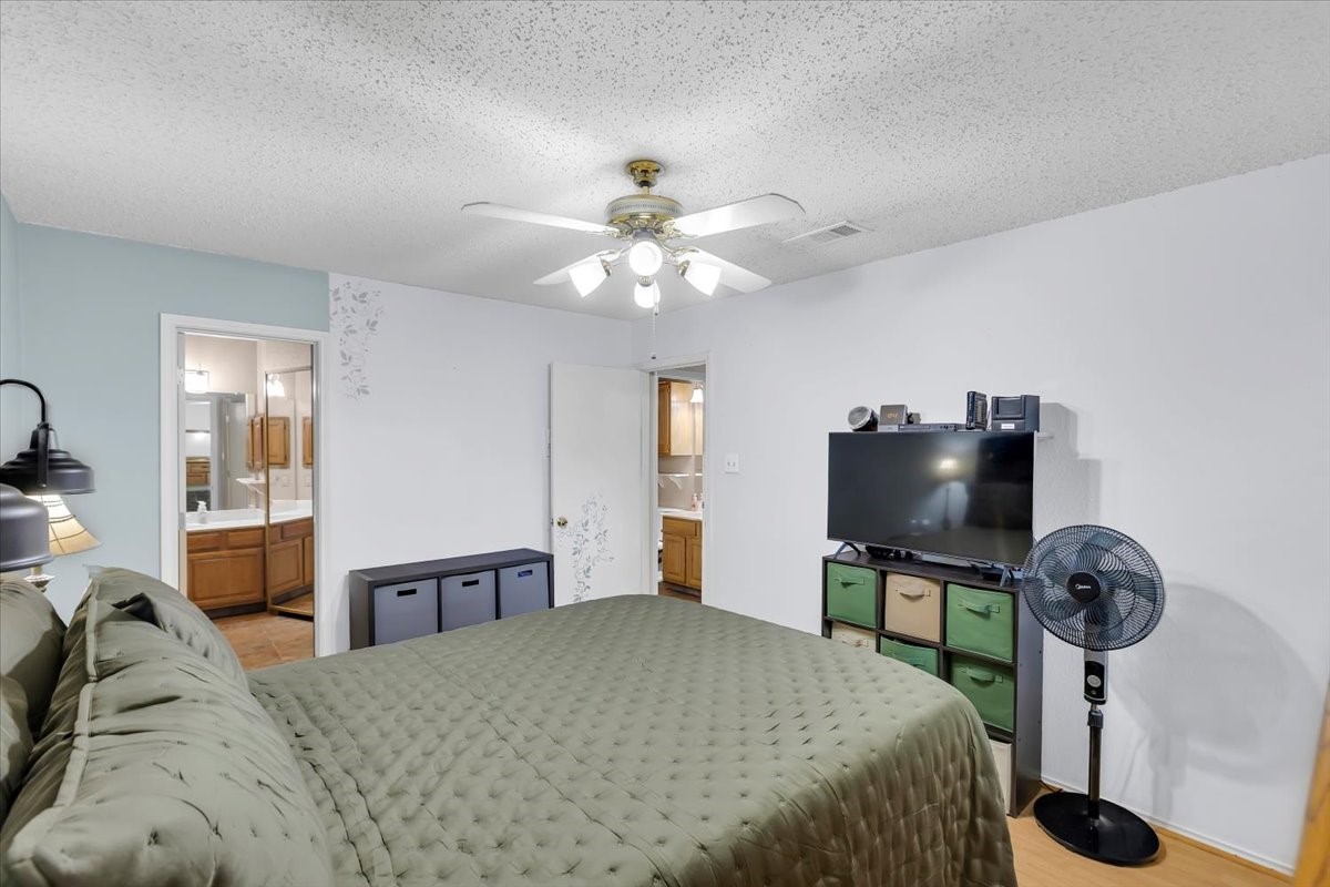 5906 Santa Fe Drive