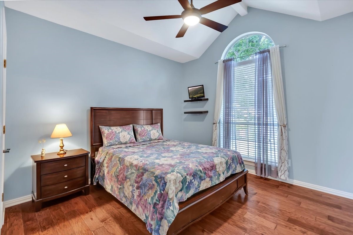 5111 Ambergate Lane
