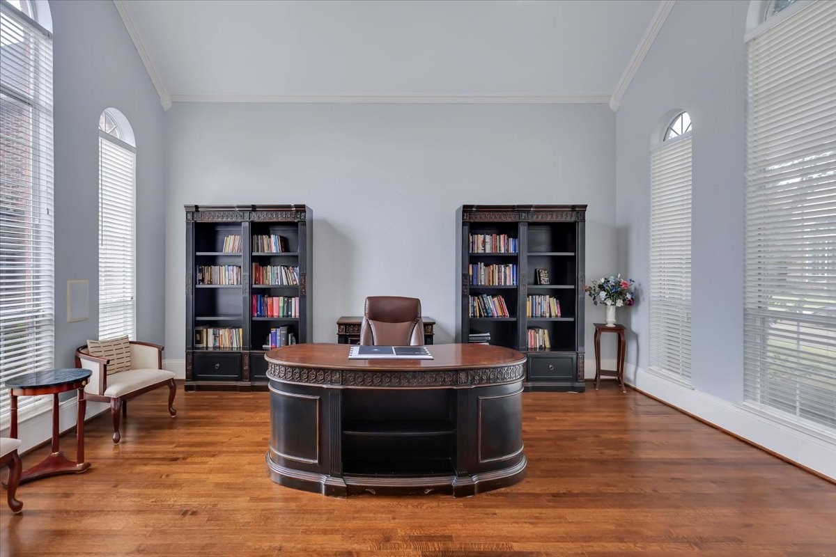 5111 Ambergate Lane