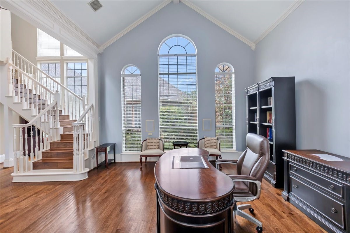 5111 Ambergate Lane