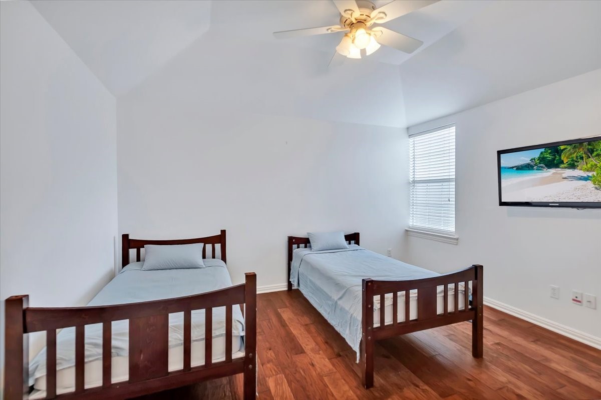 5111 Ambergate Lane