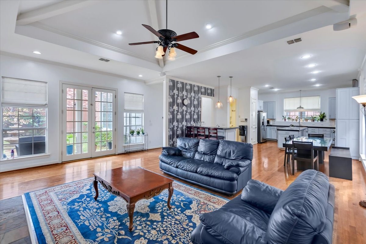 5111 Ambergate Lane
