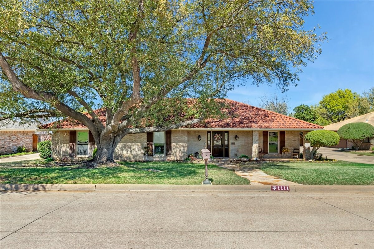 1111 Berkshire Court
