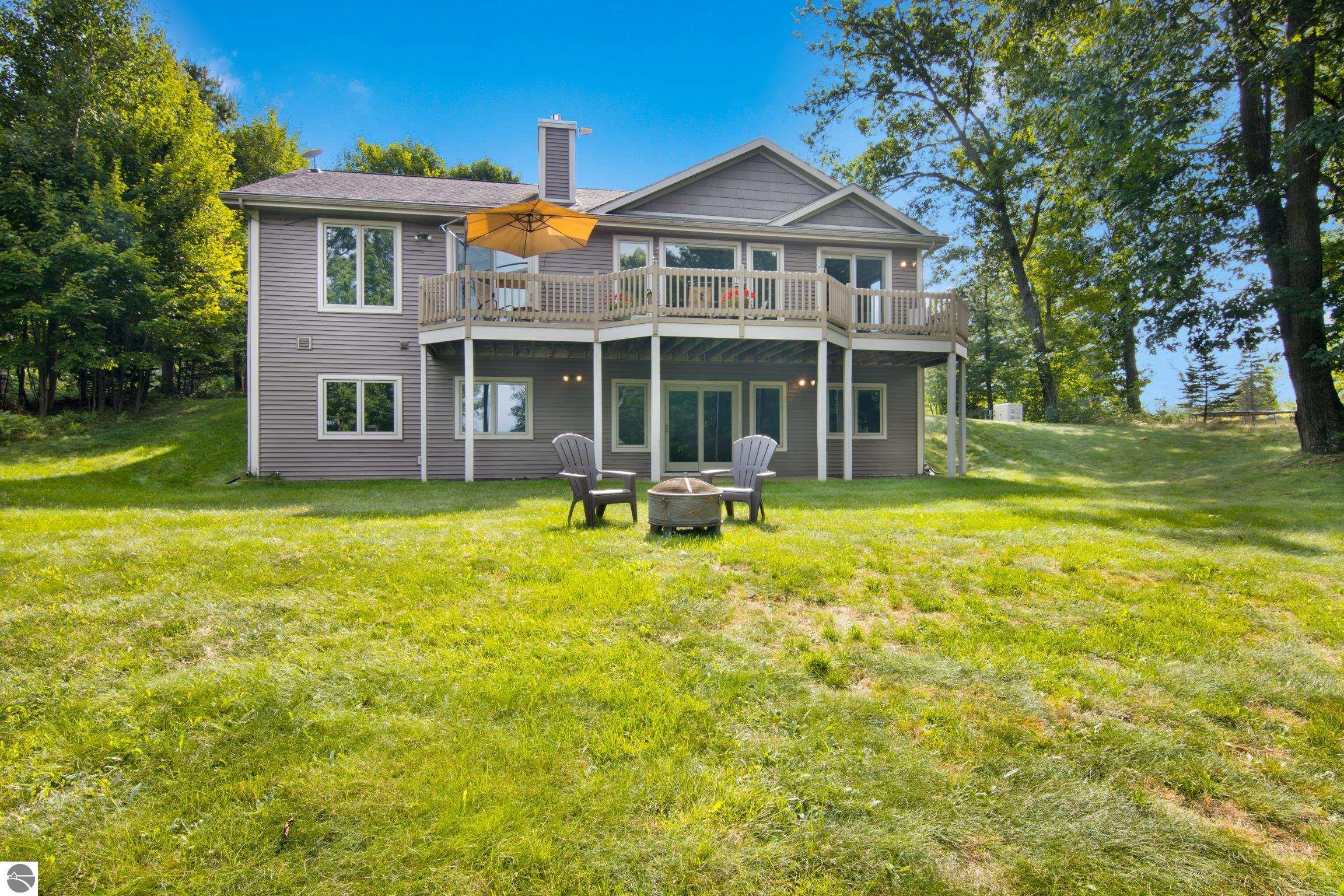 1386 Woods and Waters Trail