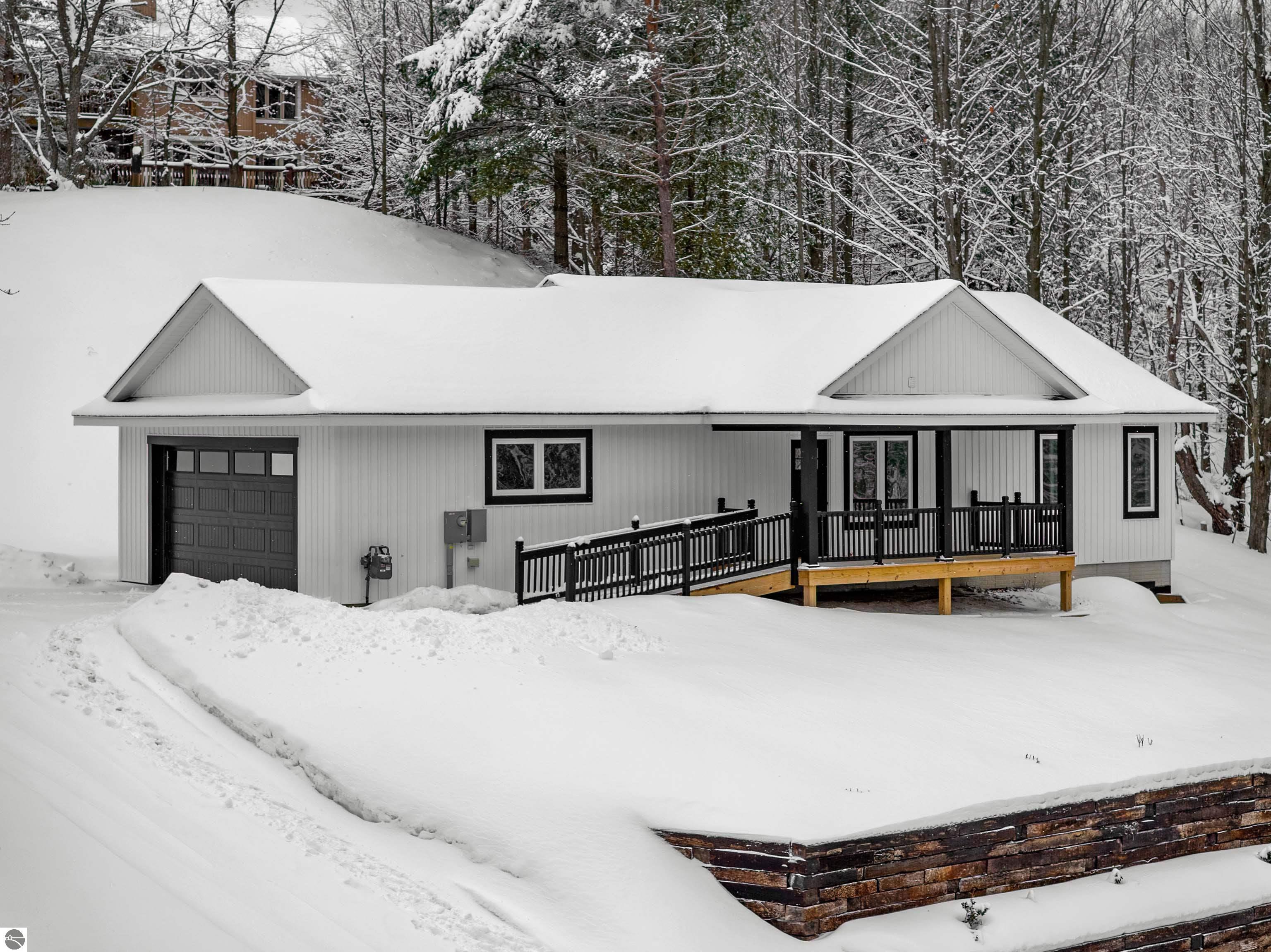 4144 S Sugar Loaf Mountain Road