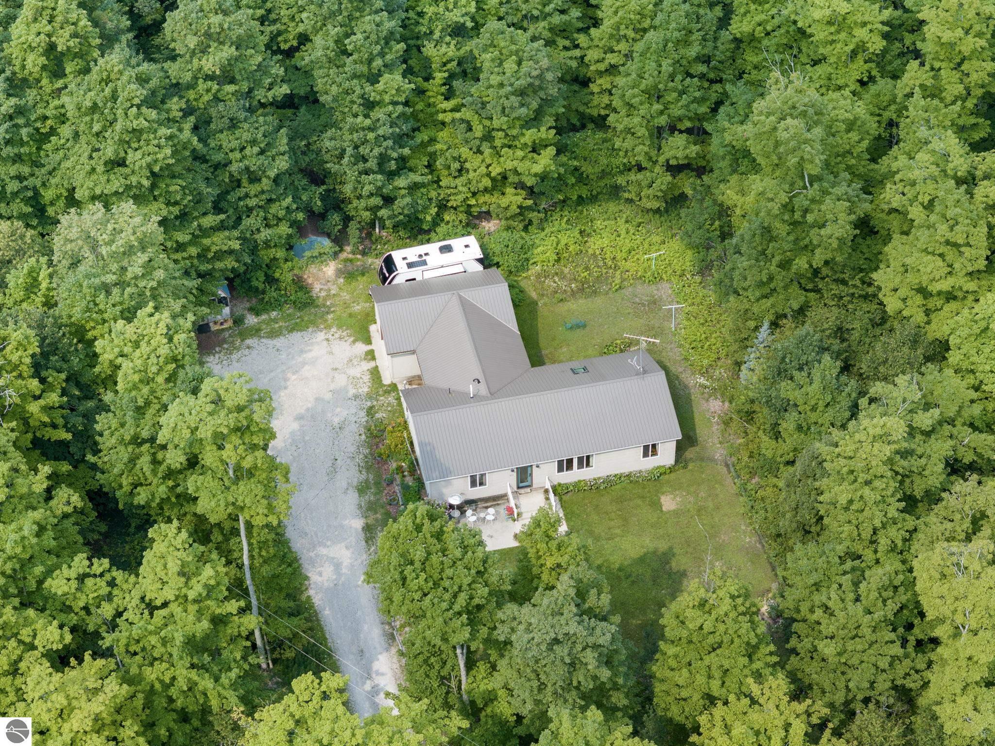 3652 S Schomberg Road