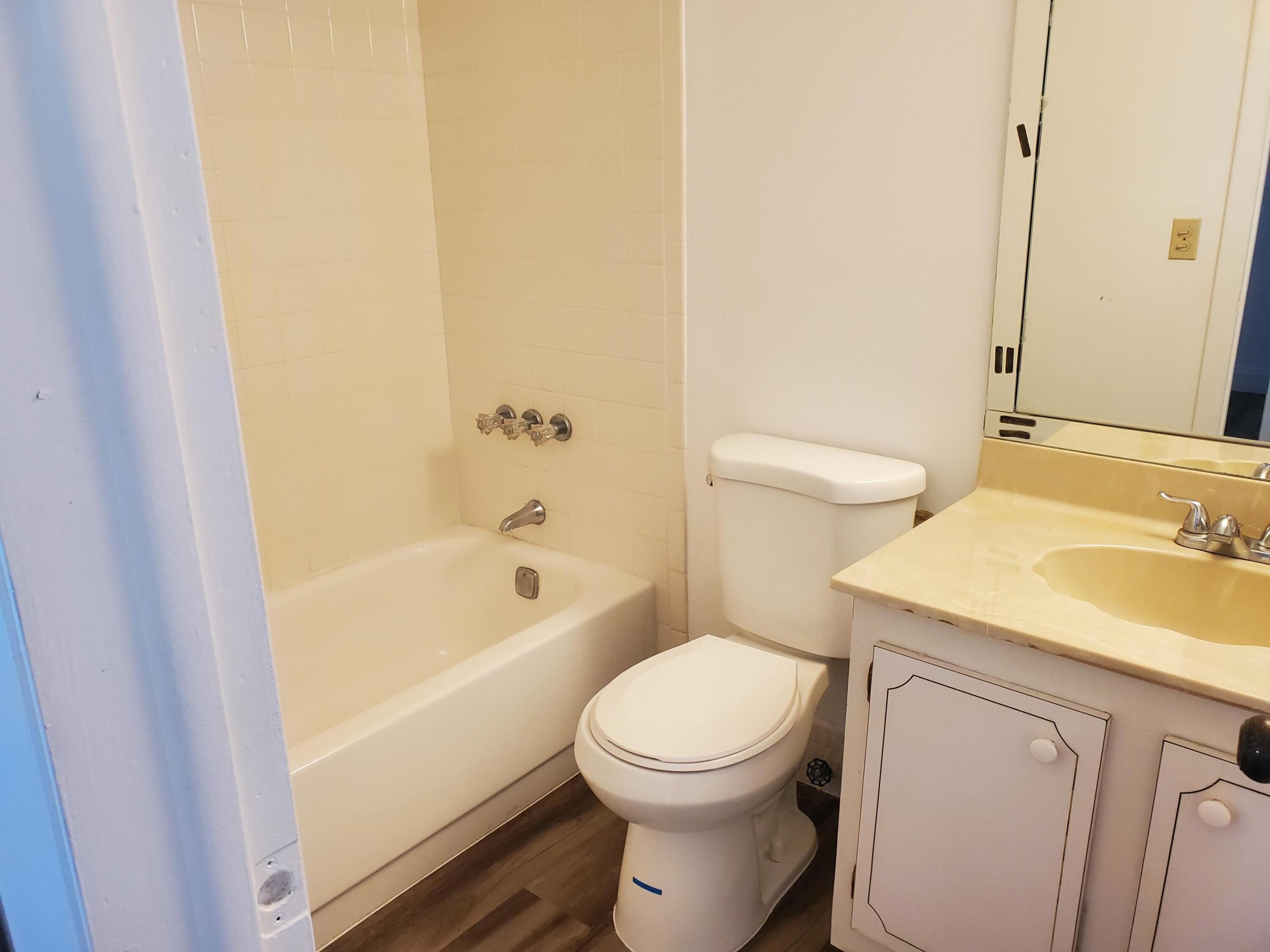 6050 NW 64th Avenue 304