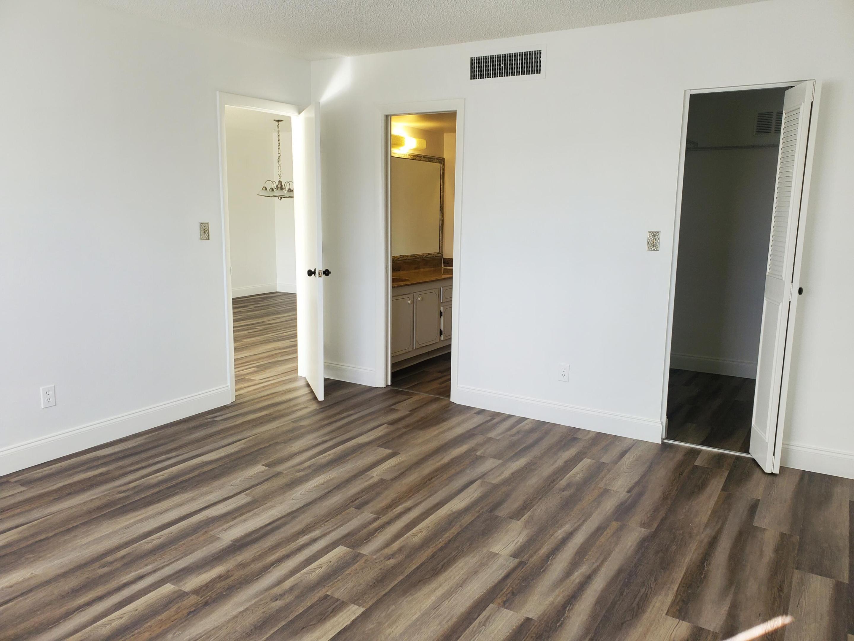 6050 NW 64th Avenue 304