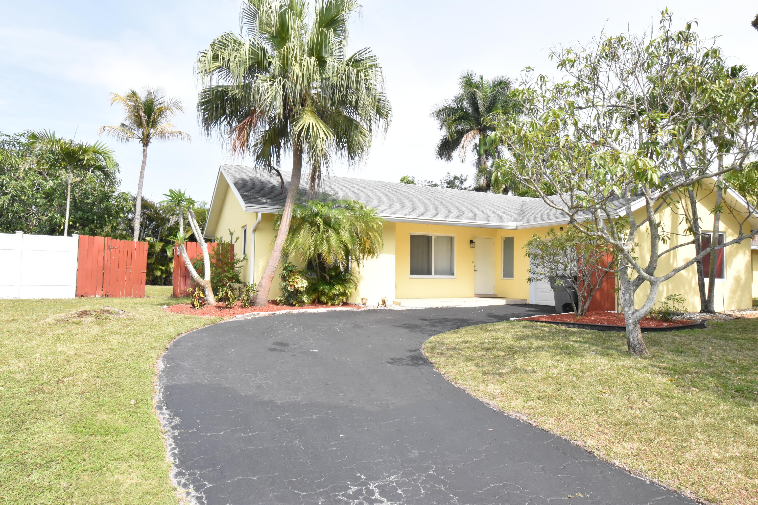 9426 Southampton Place