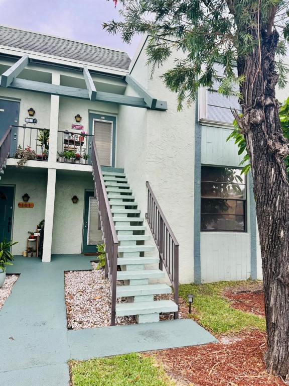 7410 NW 18th St 102