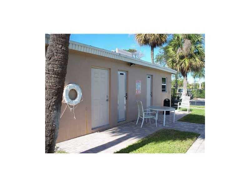 2309 S Federal Hwy 5