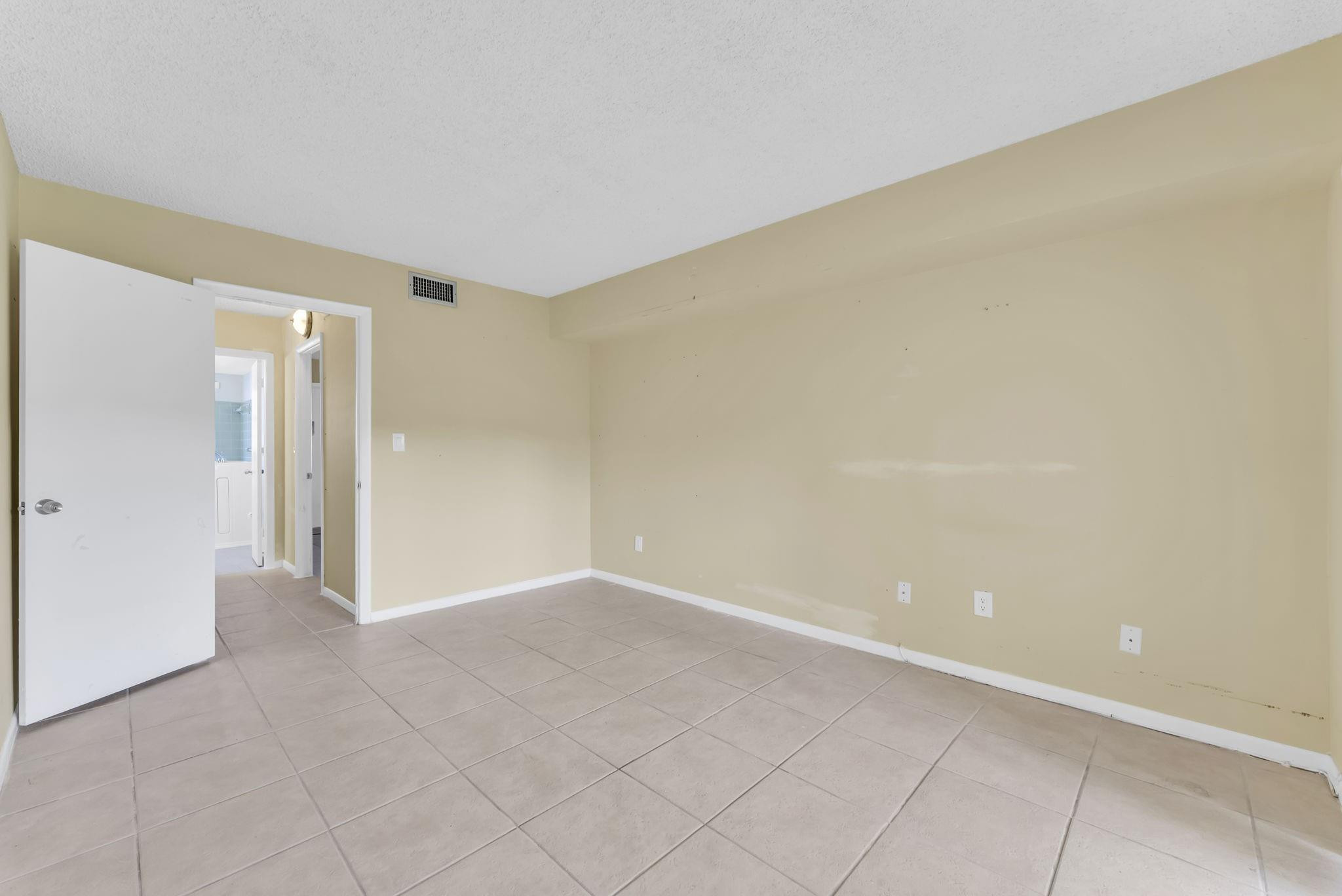 331 NW 76th Avenue 104