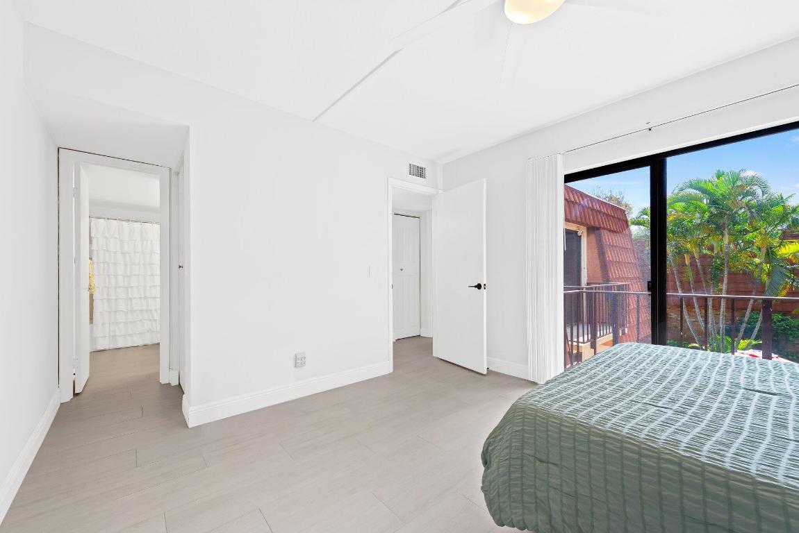 3103 Spanish Wells Drive 2-B