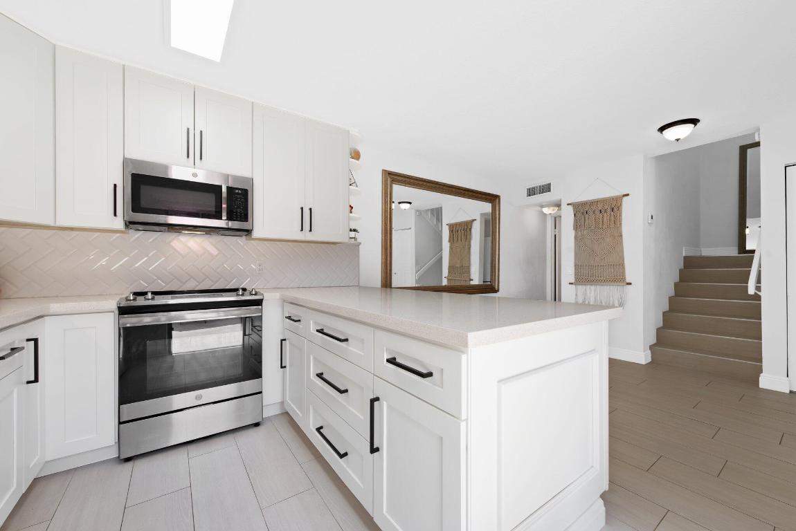 3103 Spanish Wells Drive 2-B