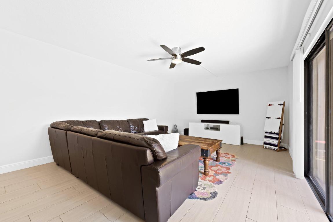 3103 Spanish Wells Drive 2-B