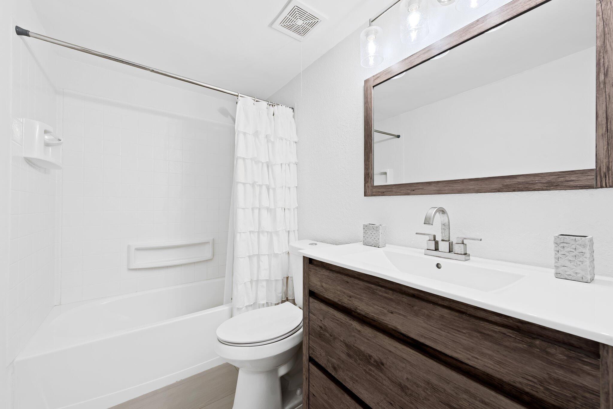 3103 Spanish Wells Drive 2-B