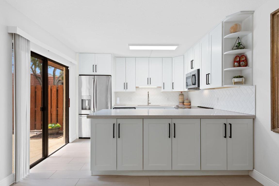 3103 Spanish Wells Drive 2-B