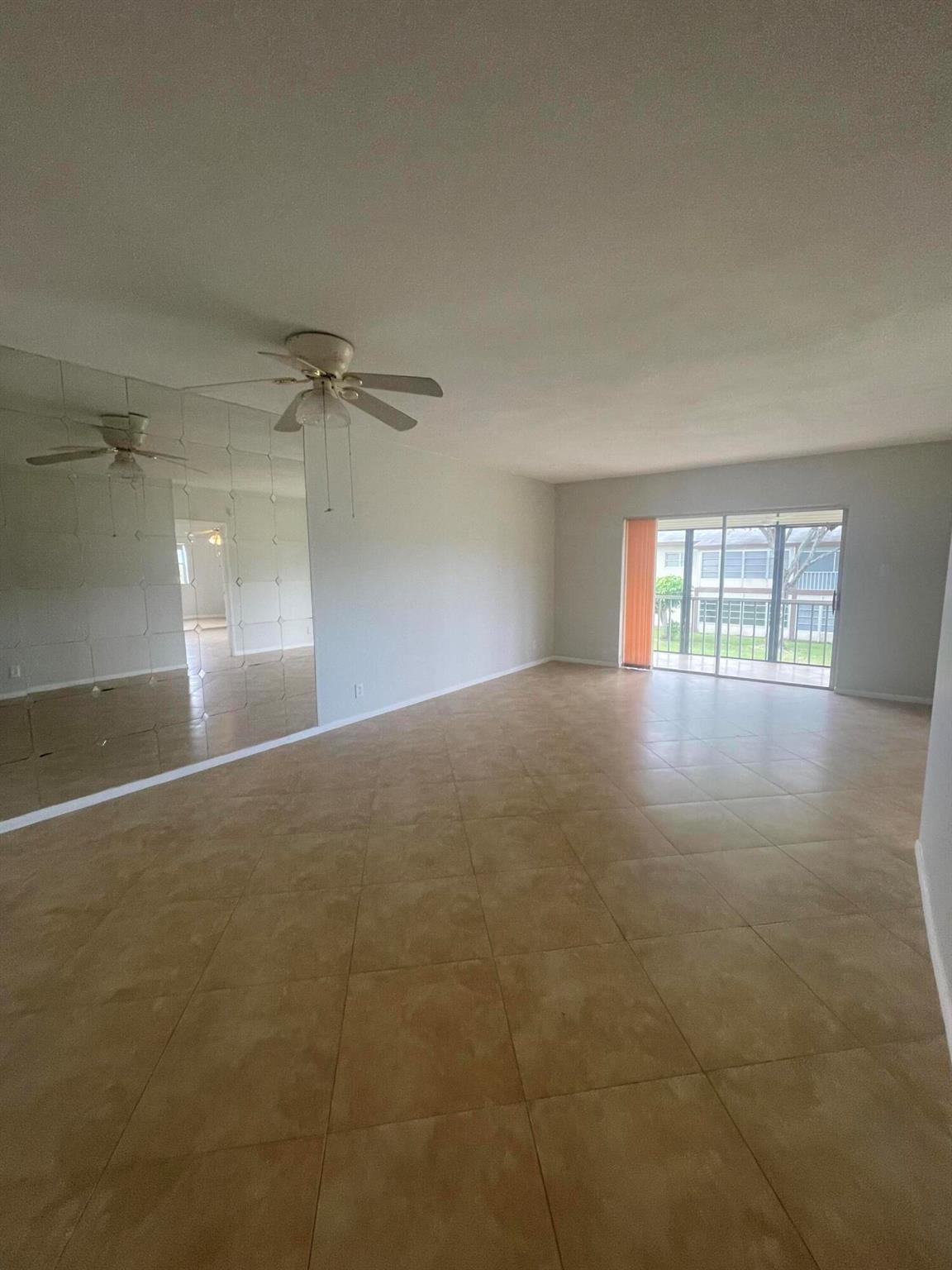 7600 NW 5th Court 208