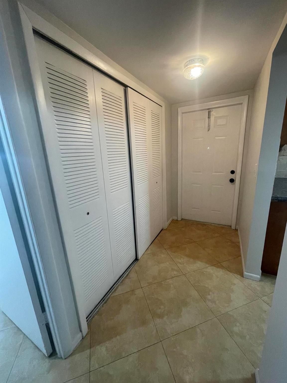 7600 NW 5th Court 208