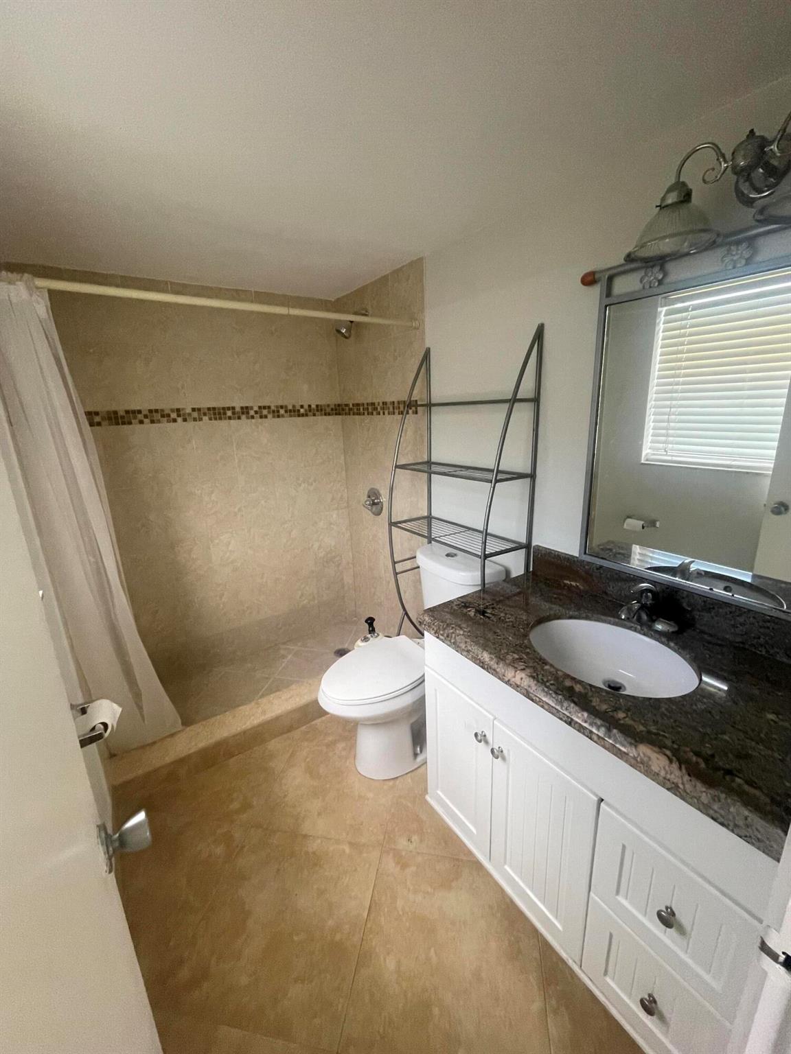 7600 NW 5th Court 208