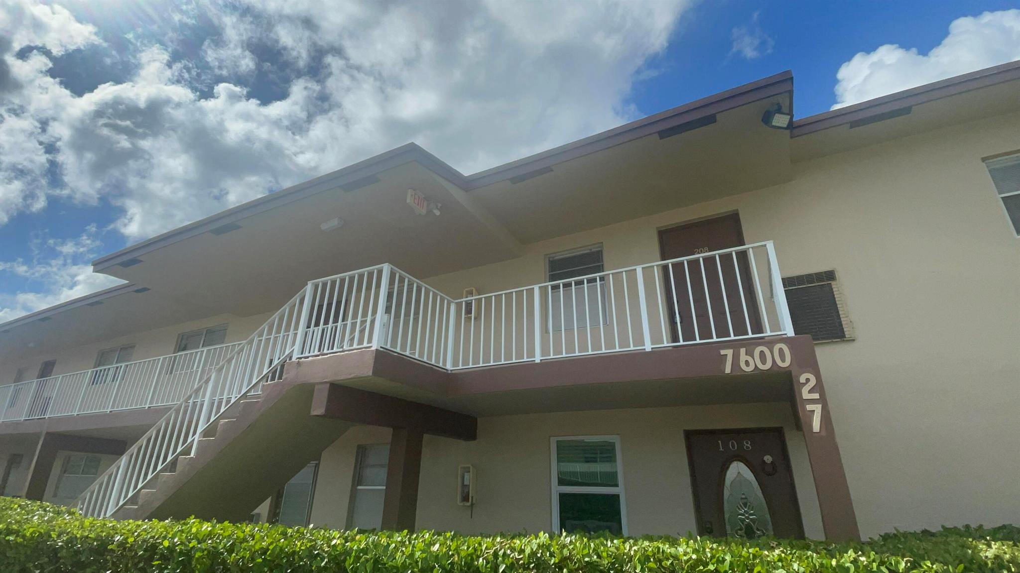 7600 NW 5th Court 208
