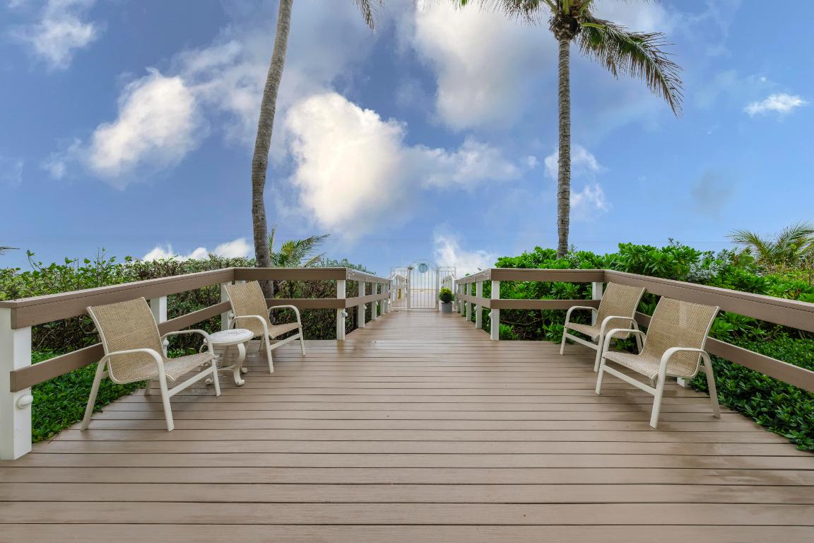 1063 Hillsboro Mile 301