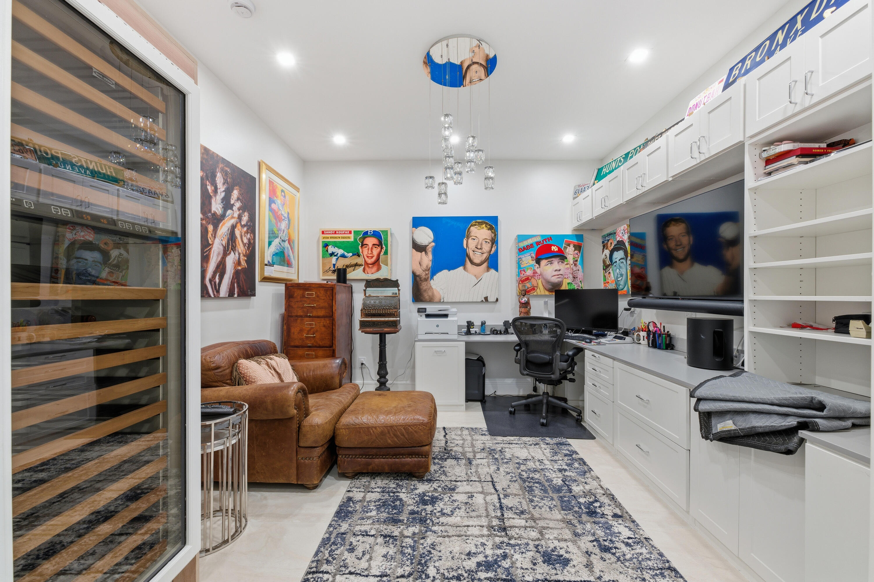 1063 Hillsboro Mile 807