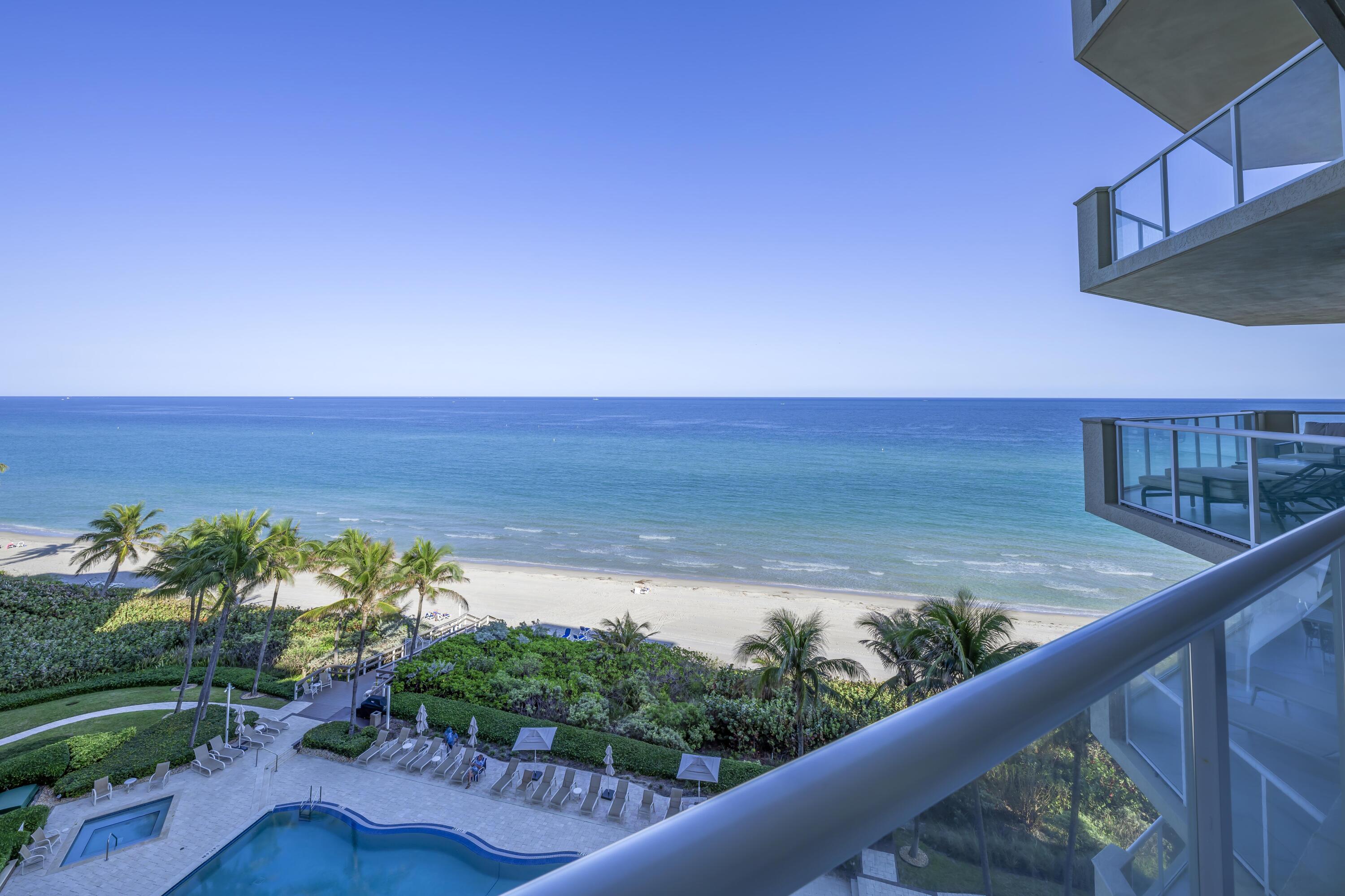 1063 Hillsboro Mile 703