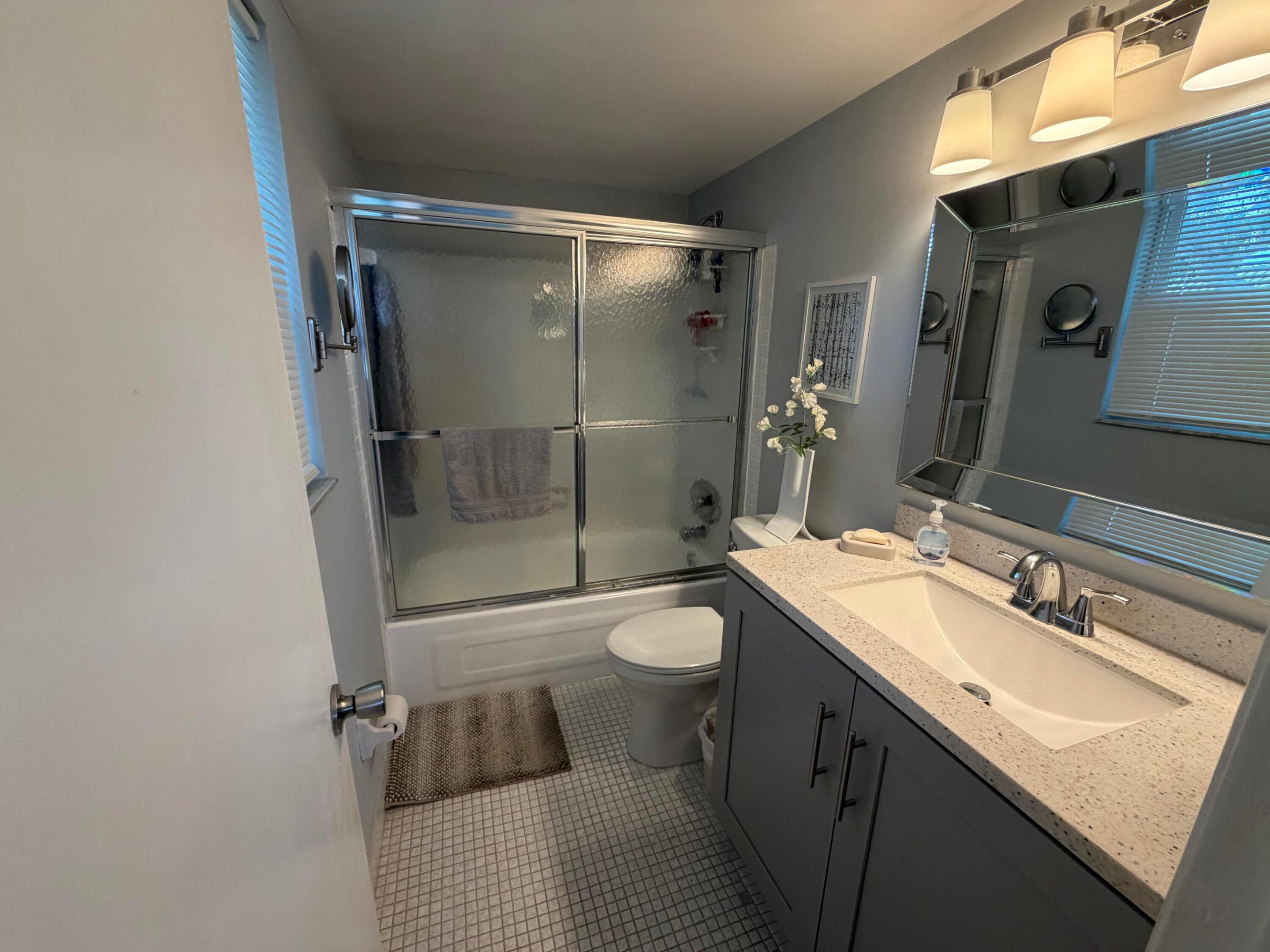 7505 NW 5th Court 208