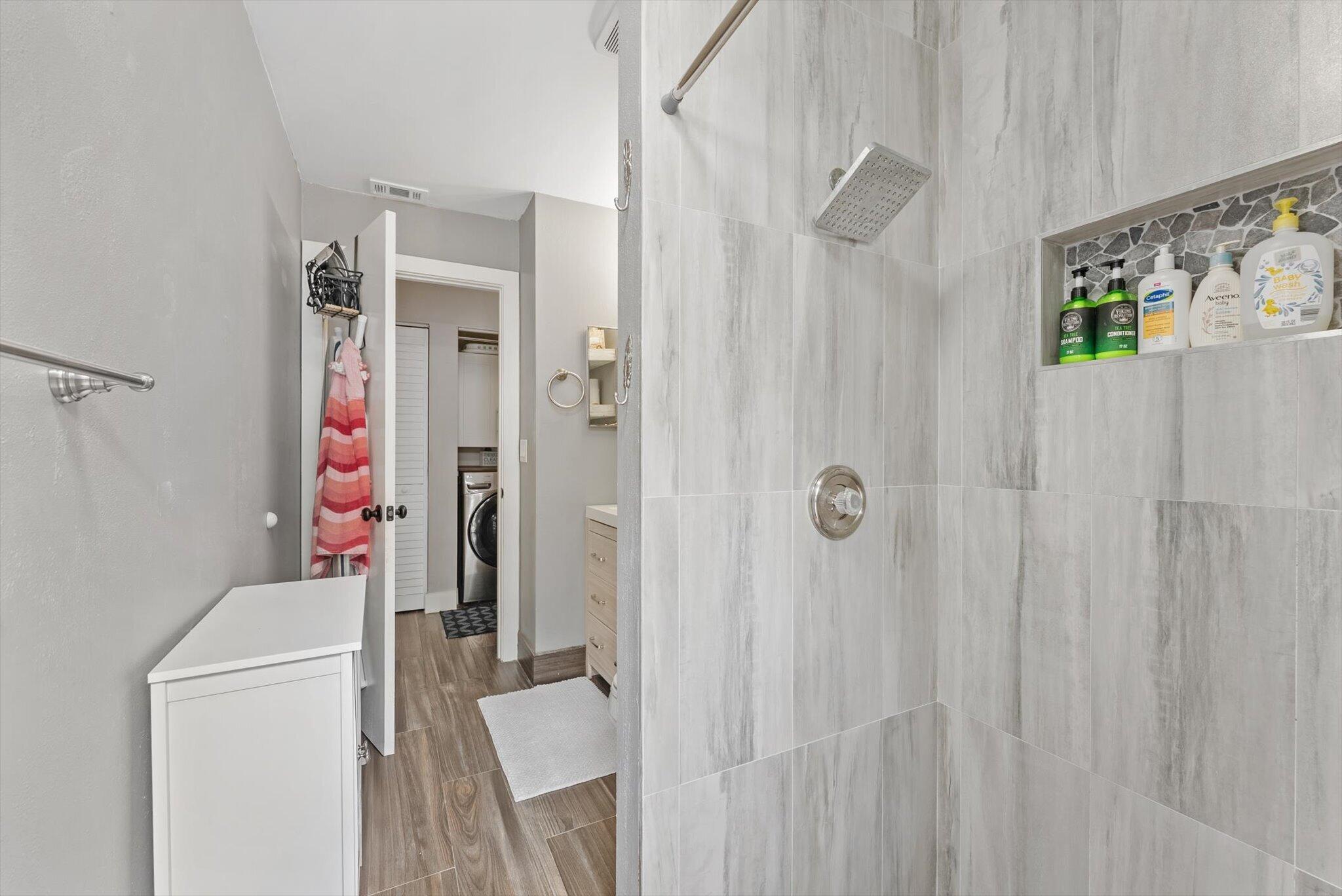 203 Timberlane Circle