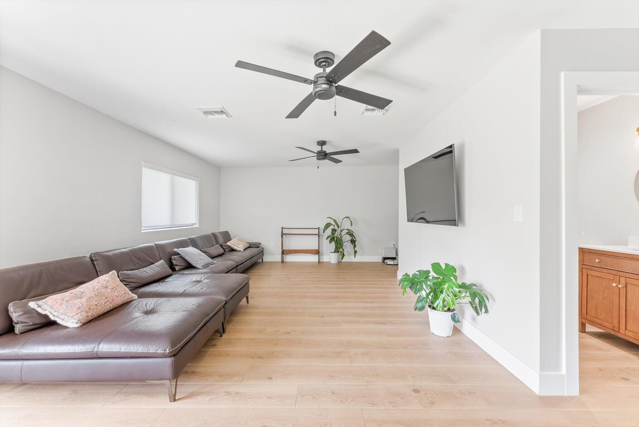 11510 NW 31st Place
