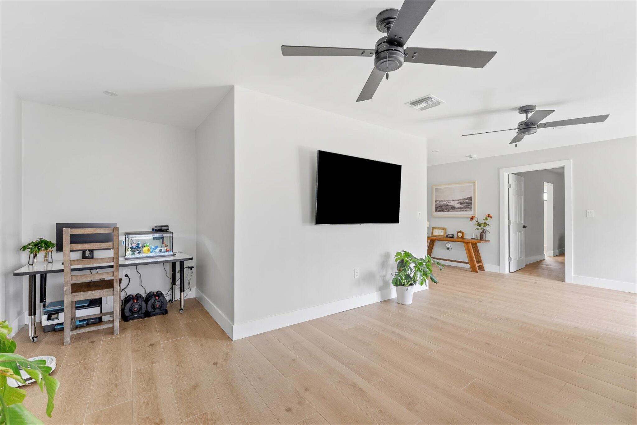 11510 NW 31st Place