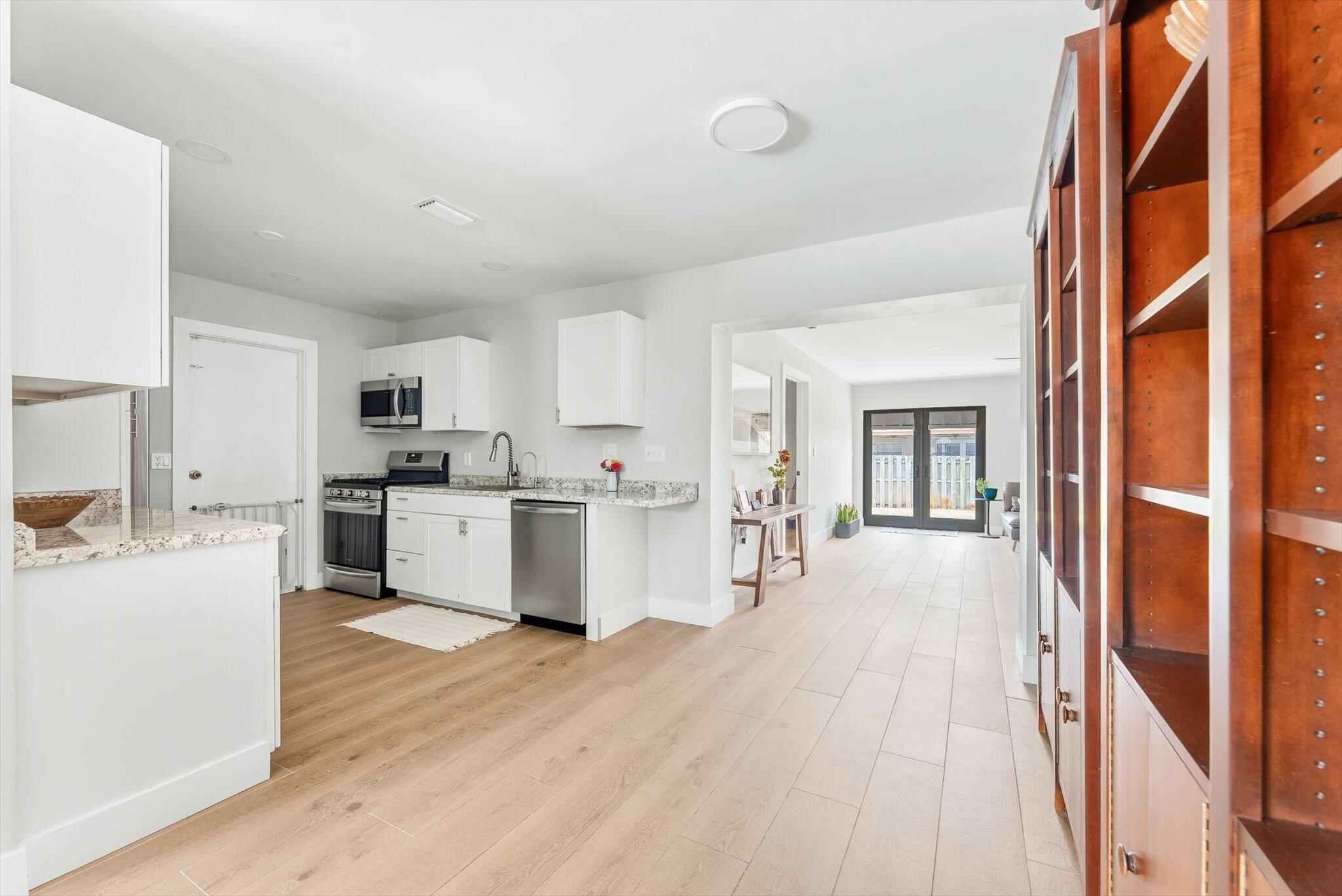 11510 NW 31st Place