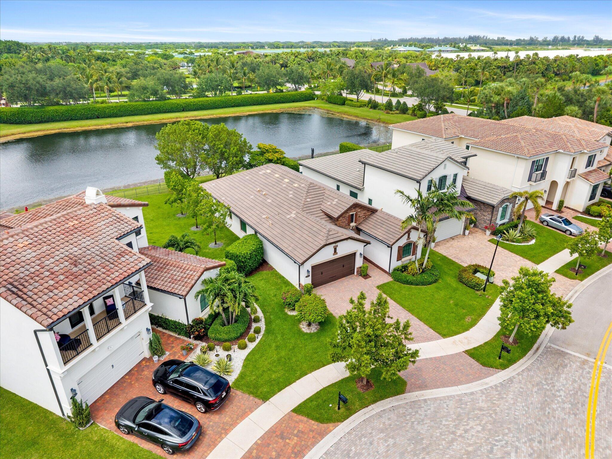 8259 Grand Prix Lane