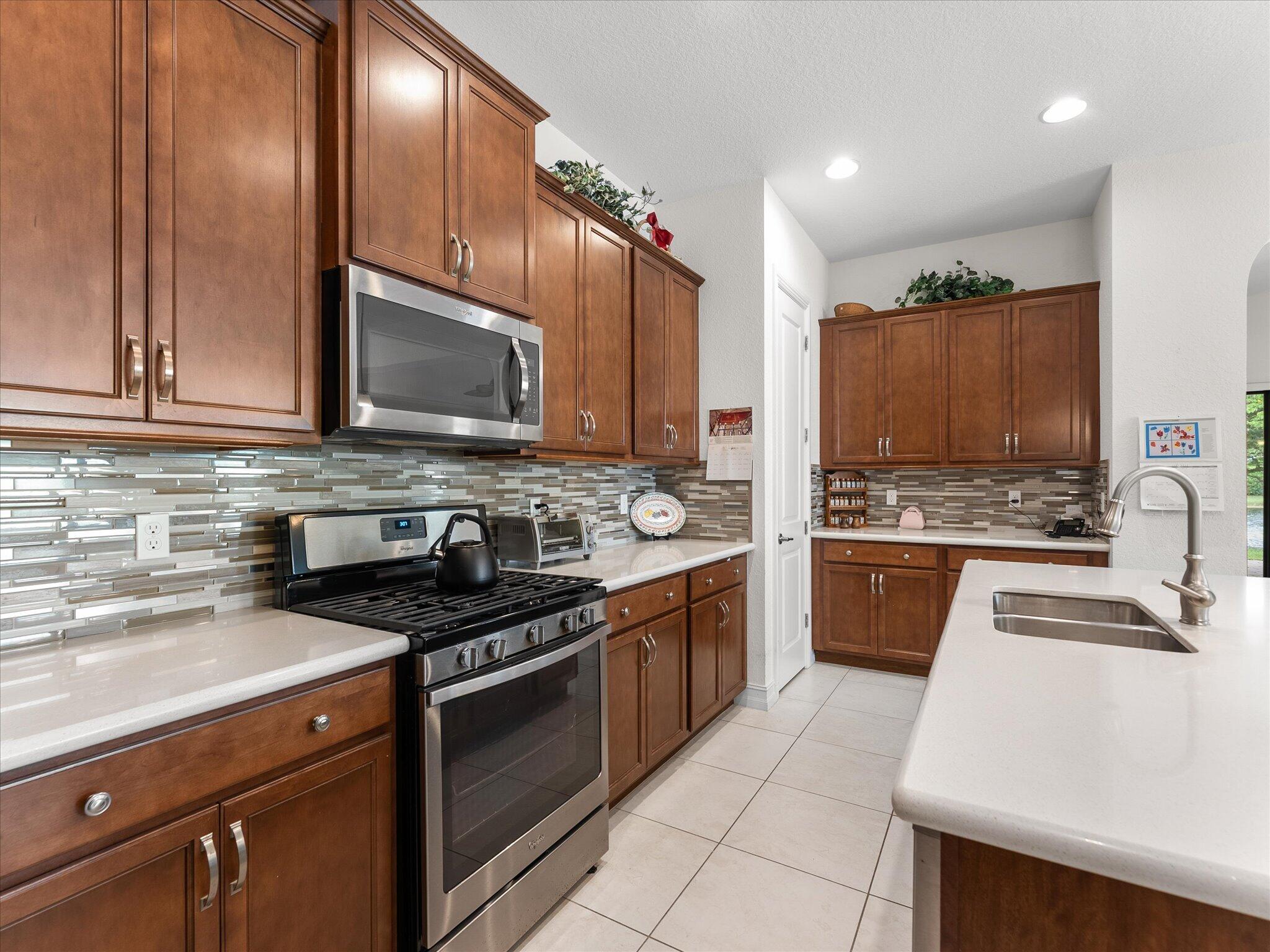 8259 Grand Prix Lane