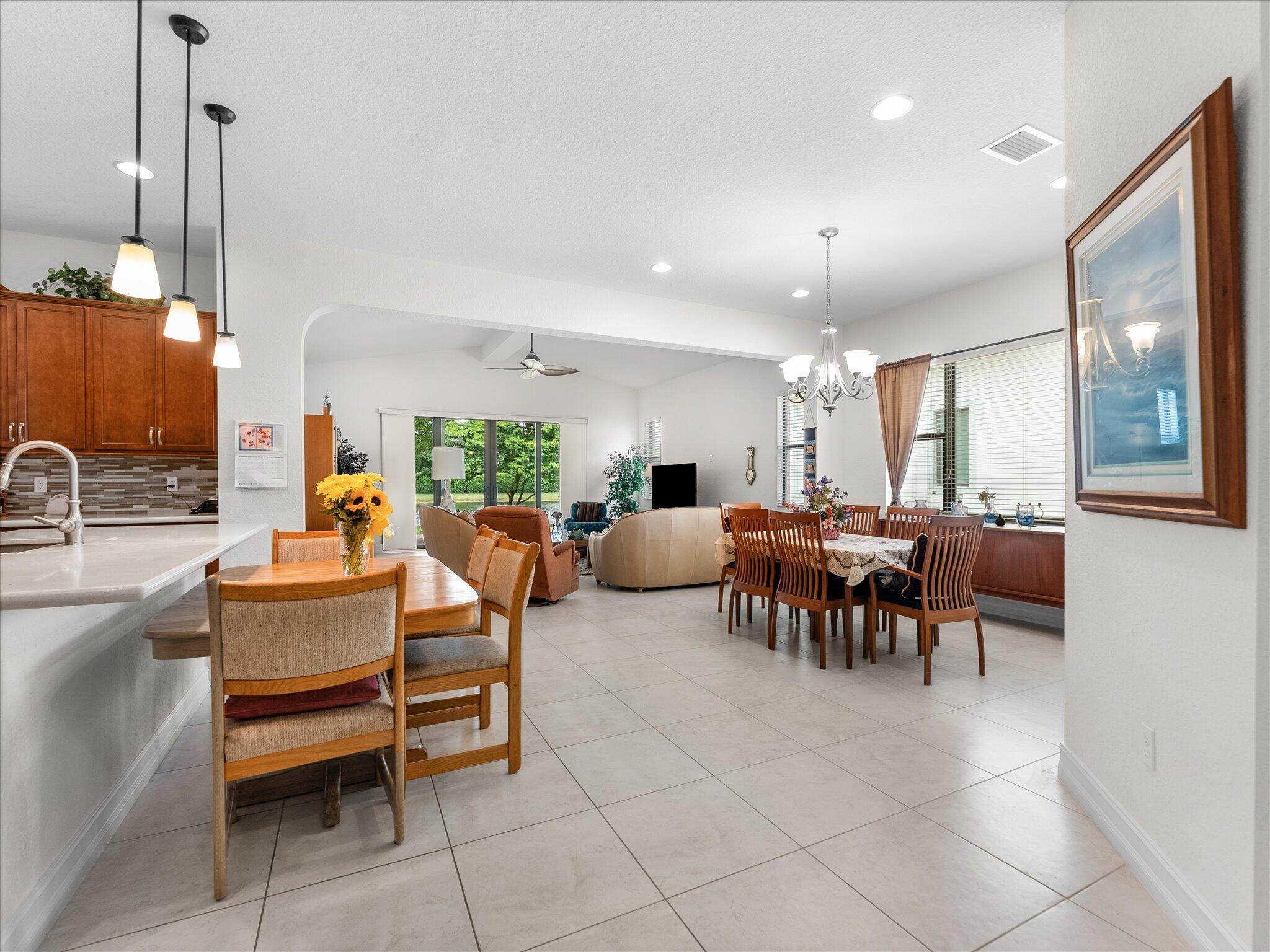 8259 Grand Prix Lane