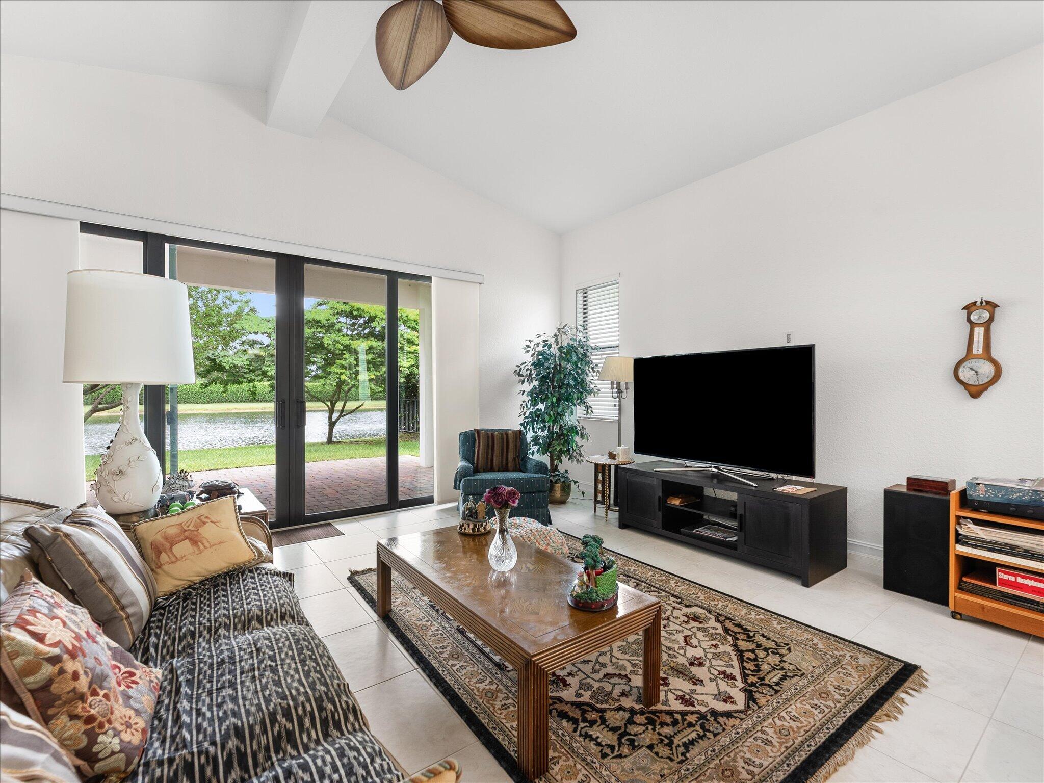 8259 Grand Prix Lane