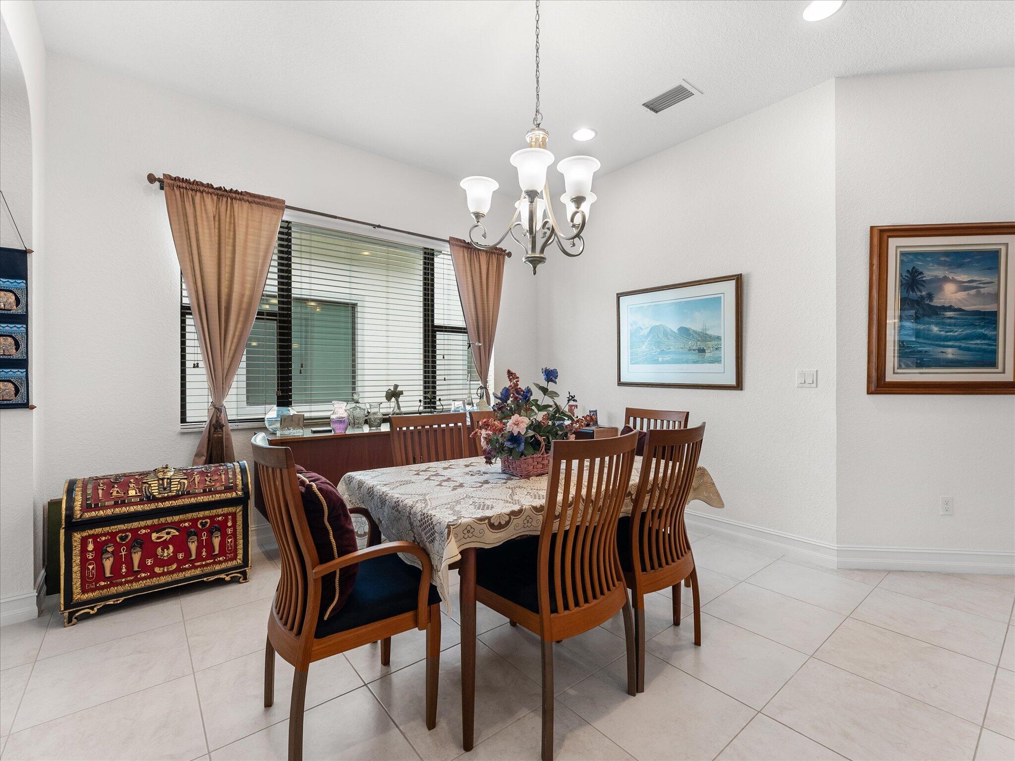 8259 Grand Prix Lane