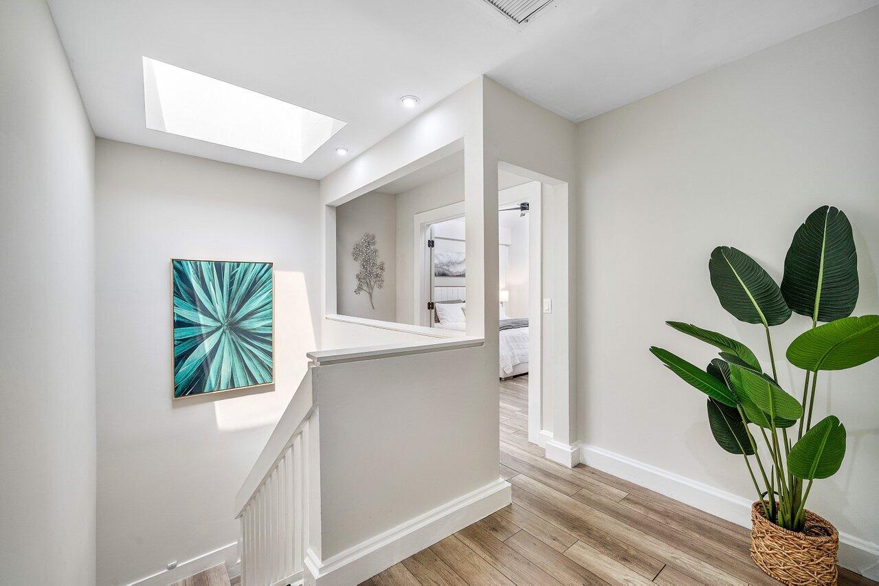 6078 Glendale Drive