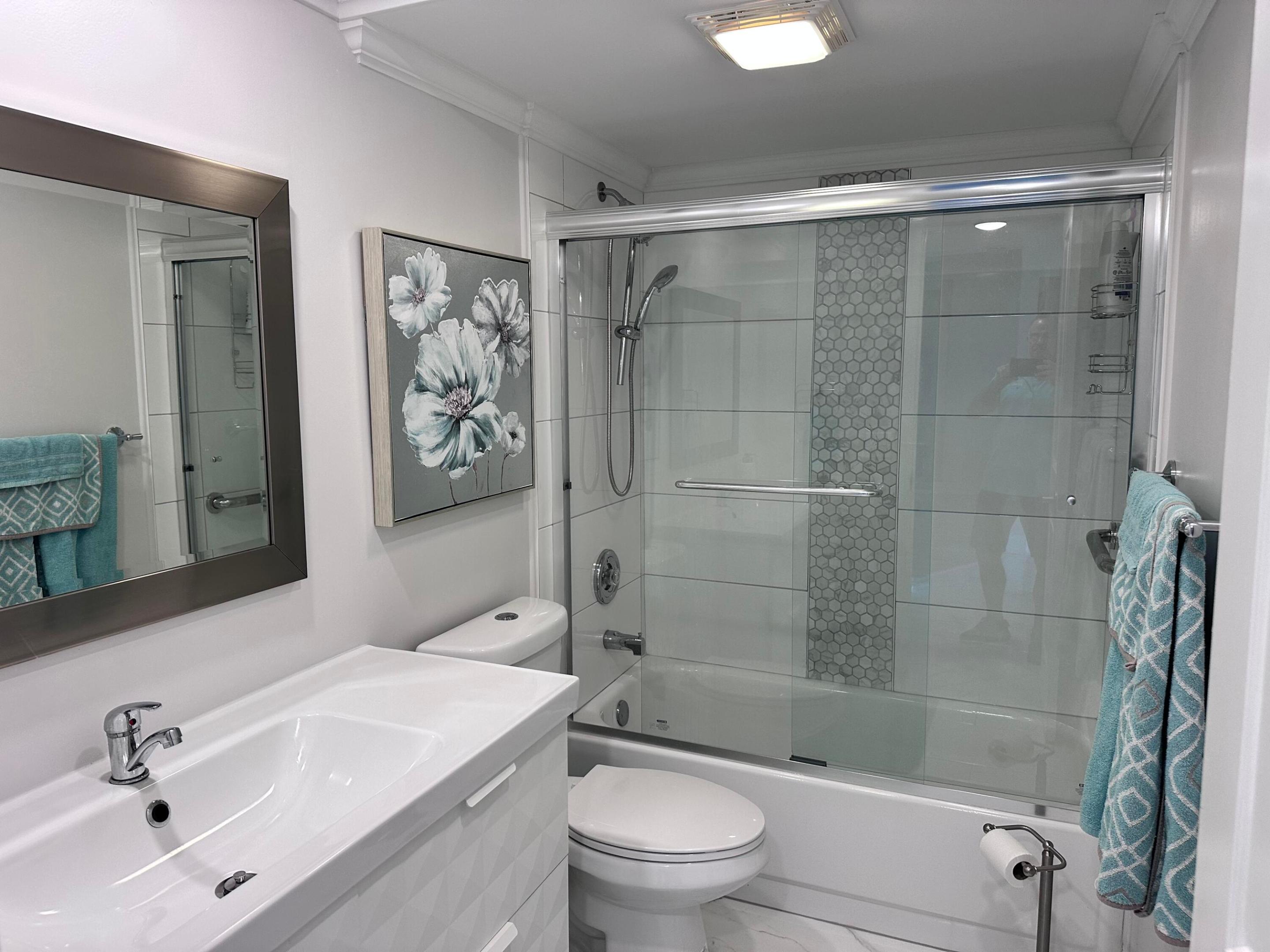 9300 Sunrise Lakes Boulevard Unit: 309