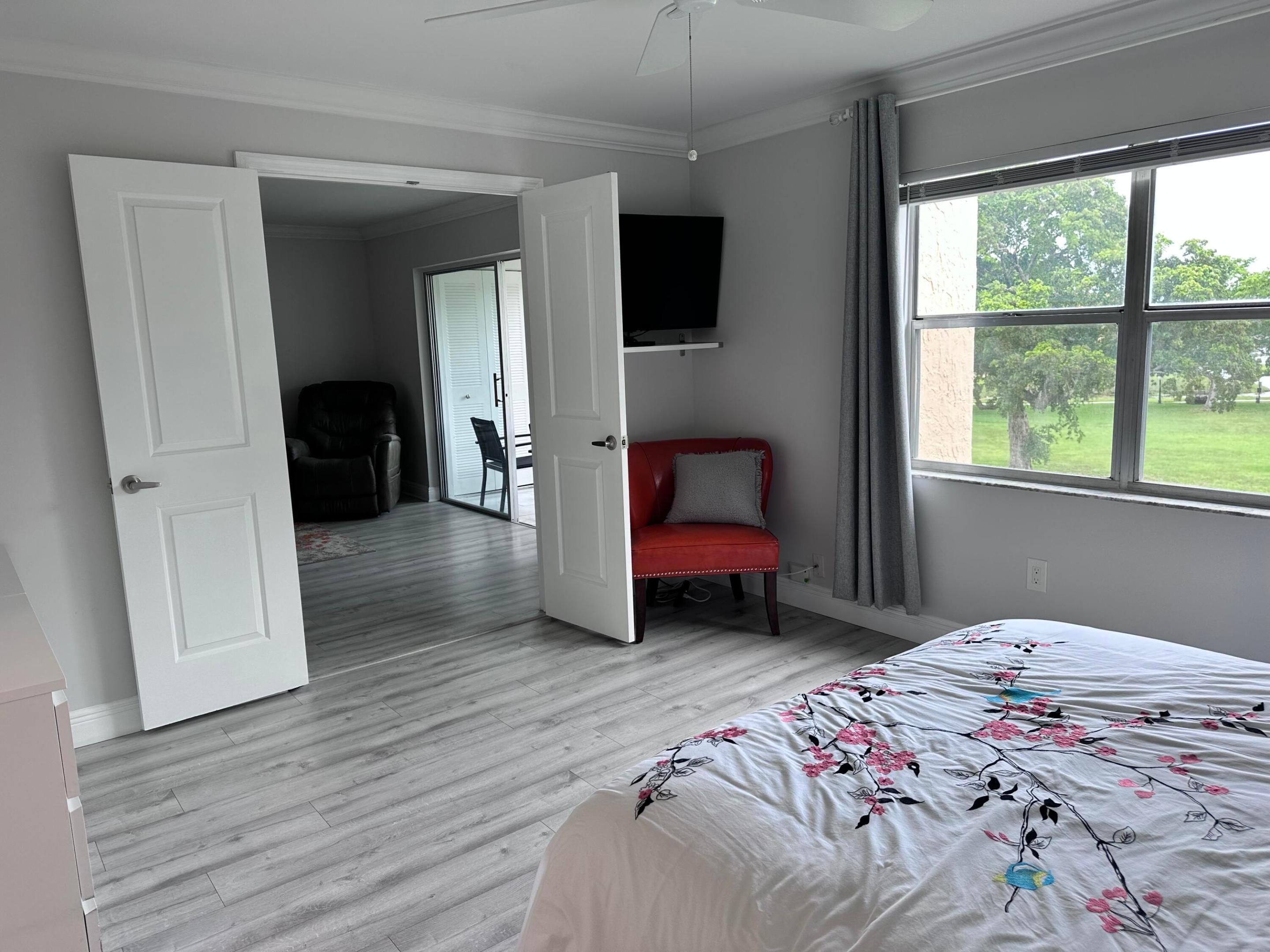 9300 Sunrise Lakes Boulevard Unit: 309
