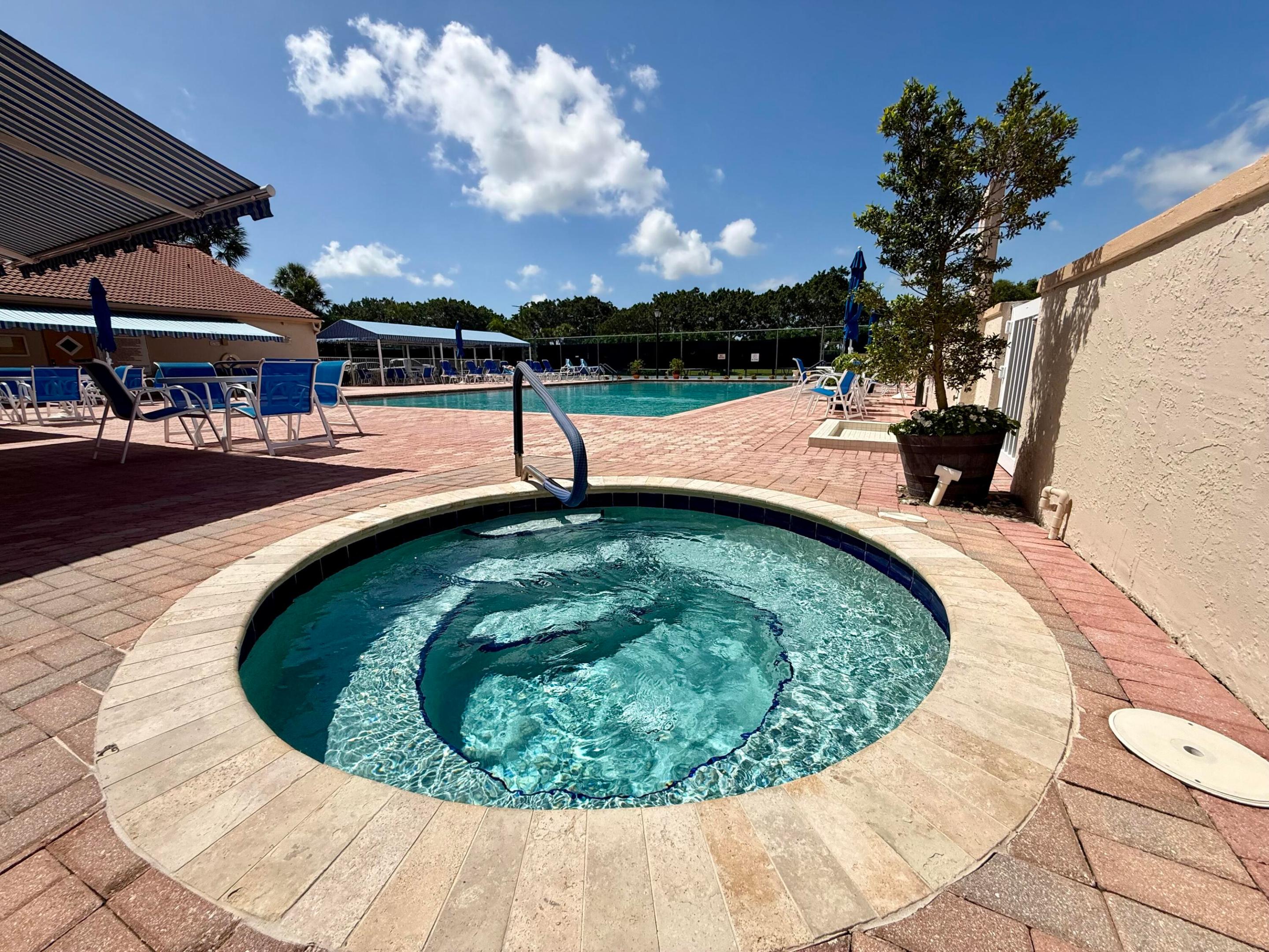 7922 Sandy Pointe Drive