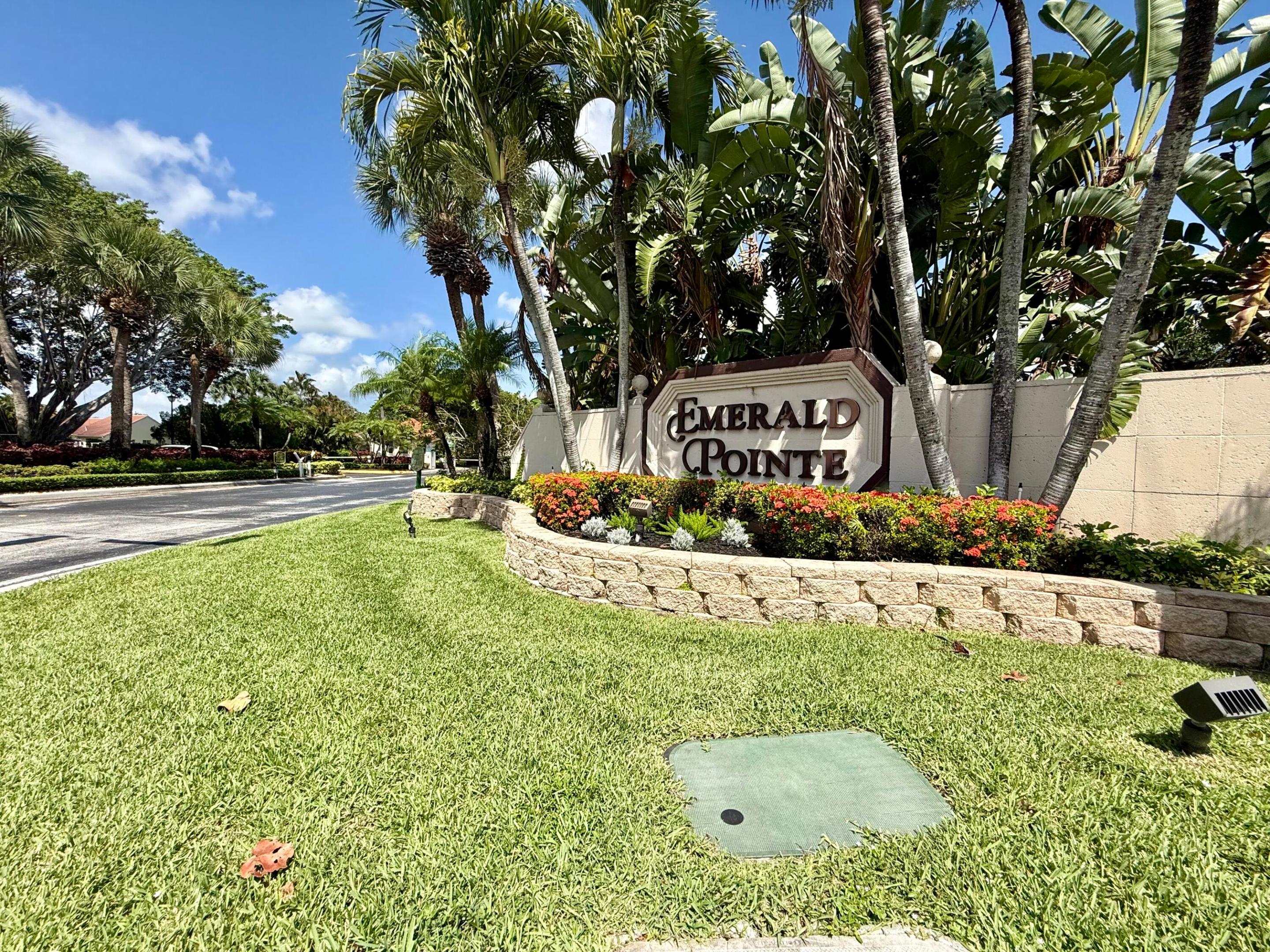 7922 Sandy Pointe Drive