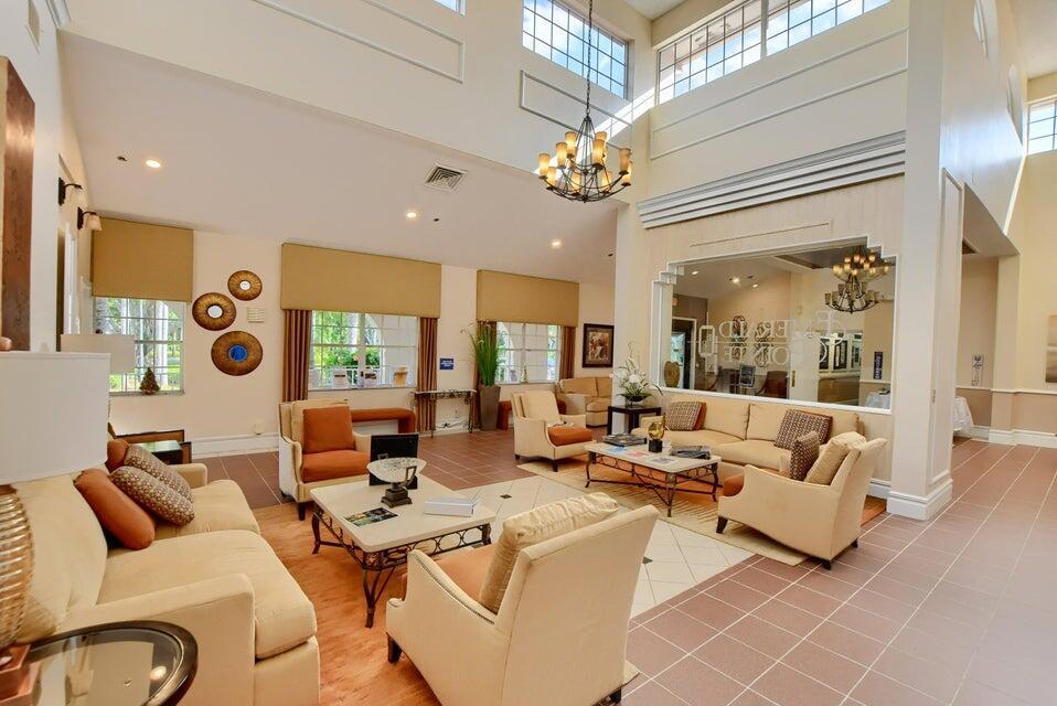 7922 Sandy Pointe Drive
