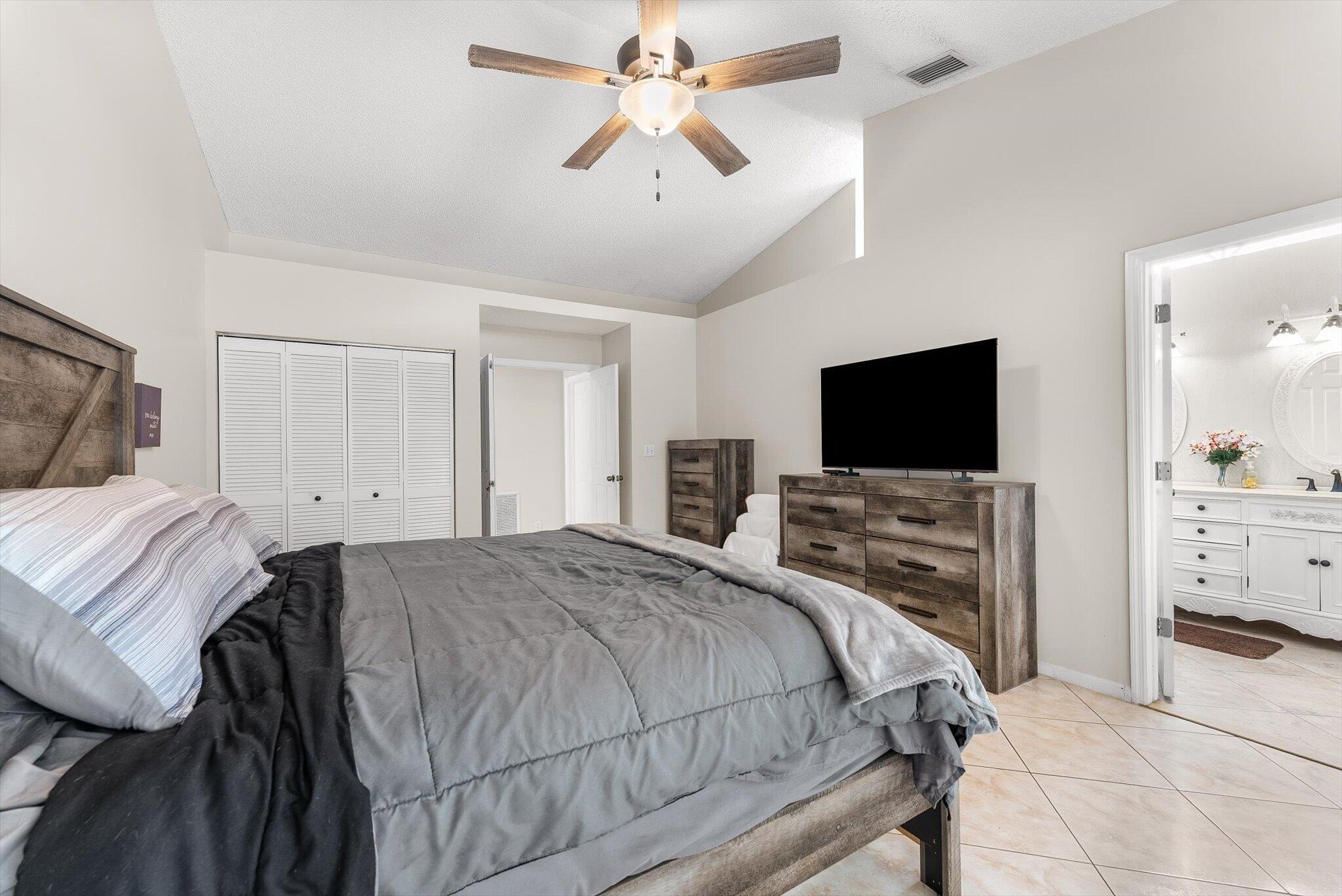 10327 NW 50th Street