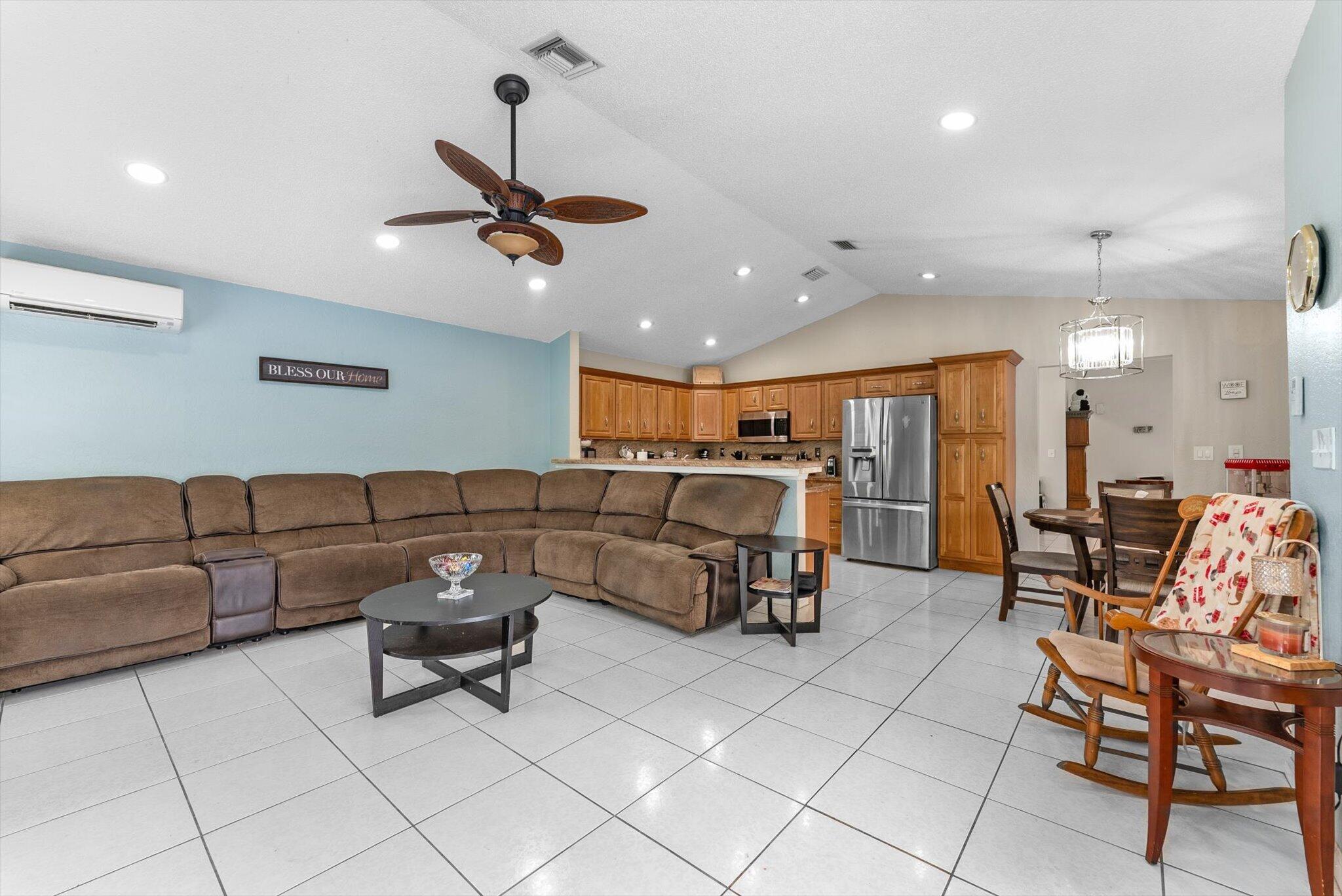 10327 NW 50th Street