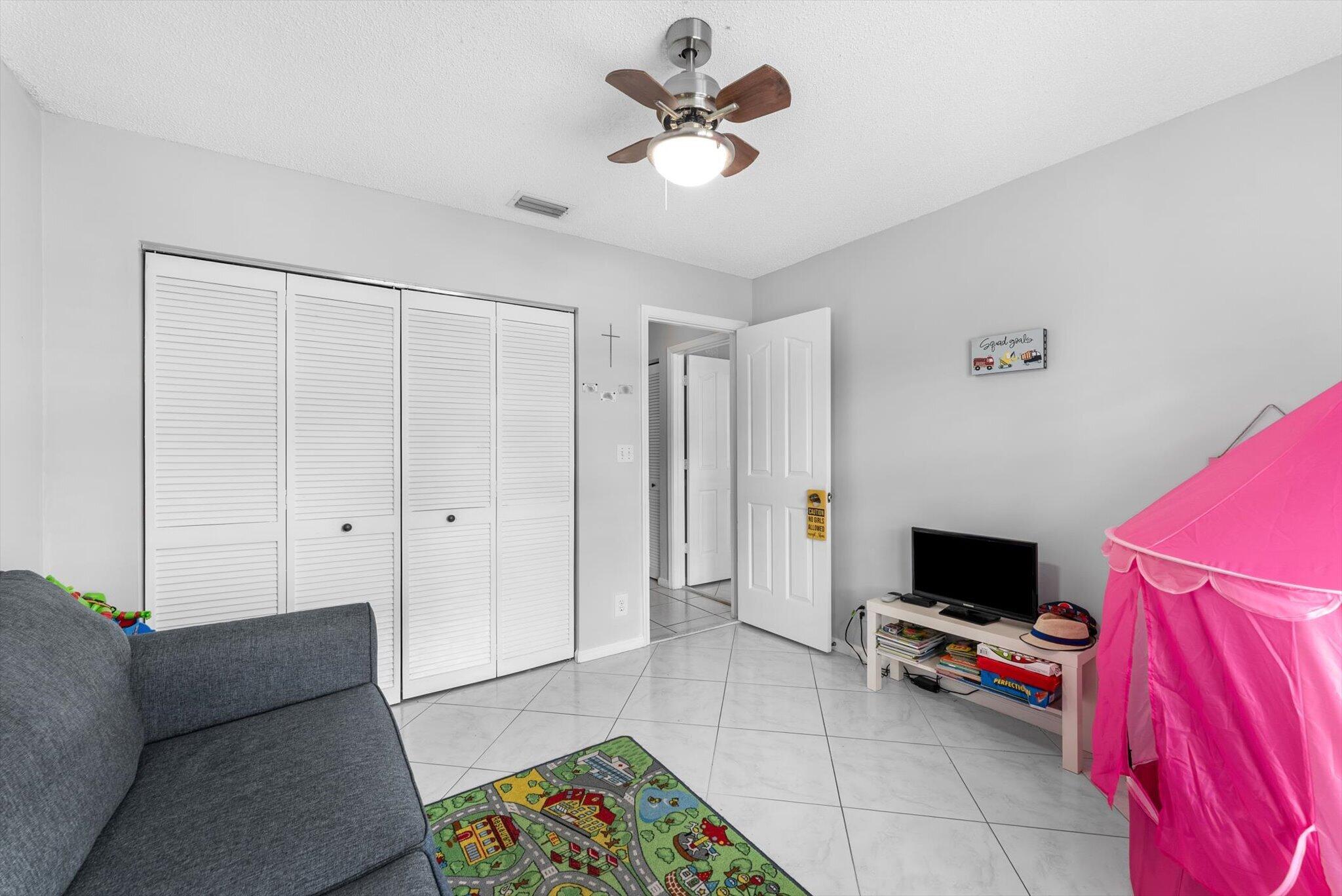 10327 NW 50th Street